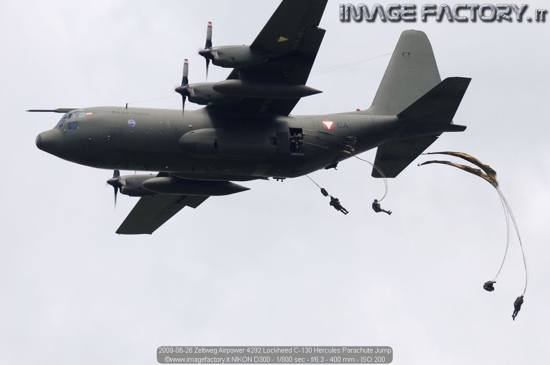 2009-06-26 Zeltweg Airpower 4292 Lockheed C-130 Hercules Parachute Jump.jpg